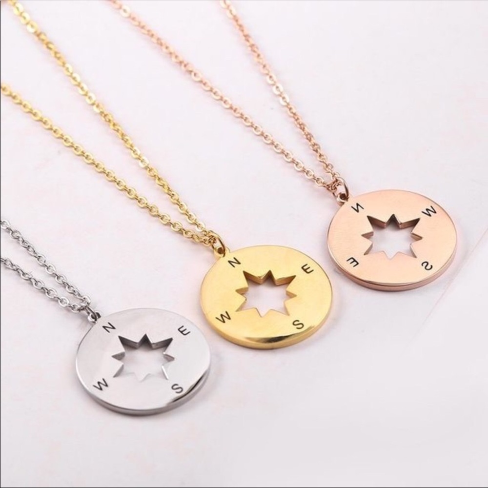 Compass wanderlust 18k vacuum plated necklace